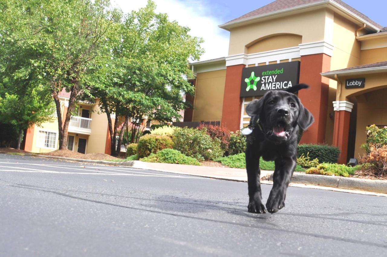 Extended Stay America Suites - San Antonio - North Buitenkant foto